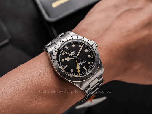 Đồng Hồ Nam Tudor Black Bay Pro M79470-0001